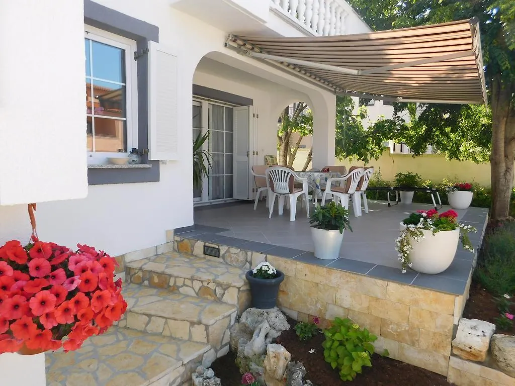 Apartments Lucija Pula