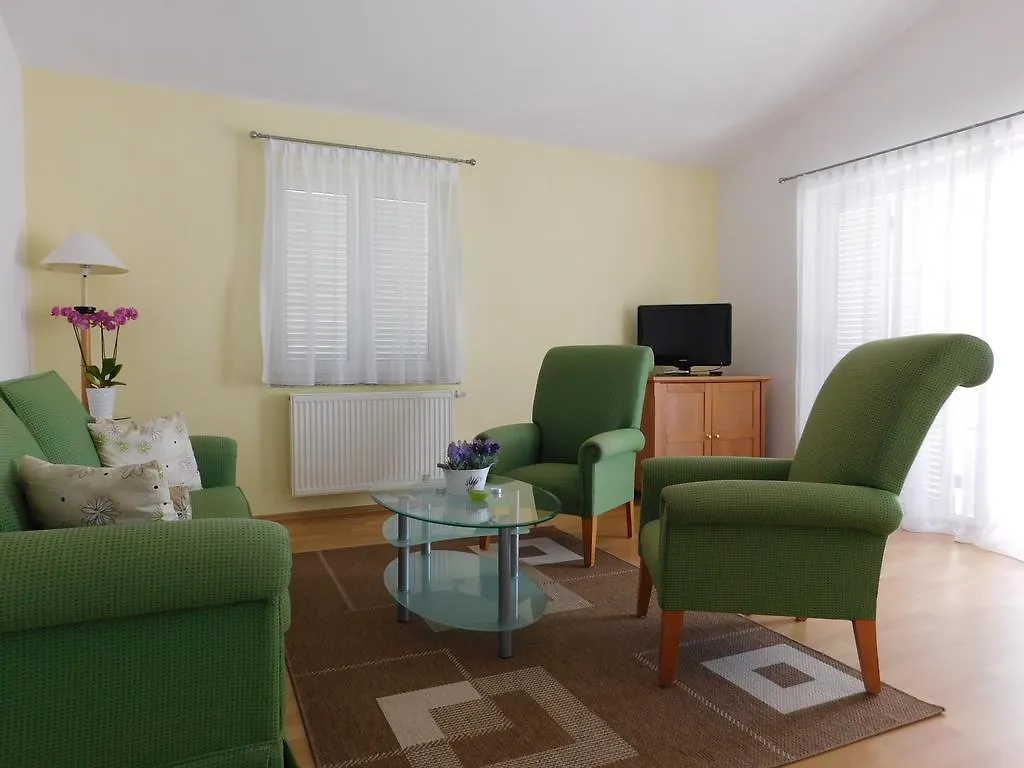 Apartments Lucija Pula 0*,  Kroatië