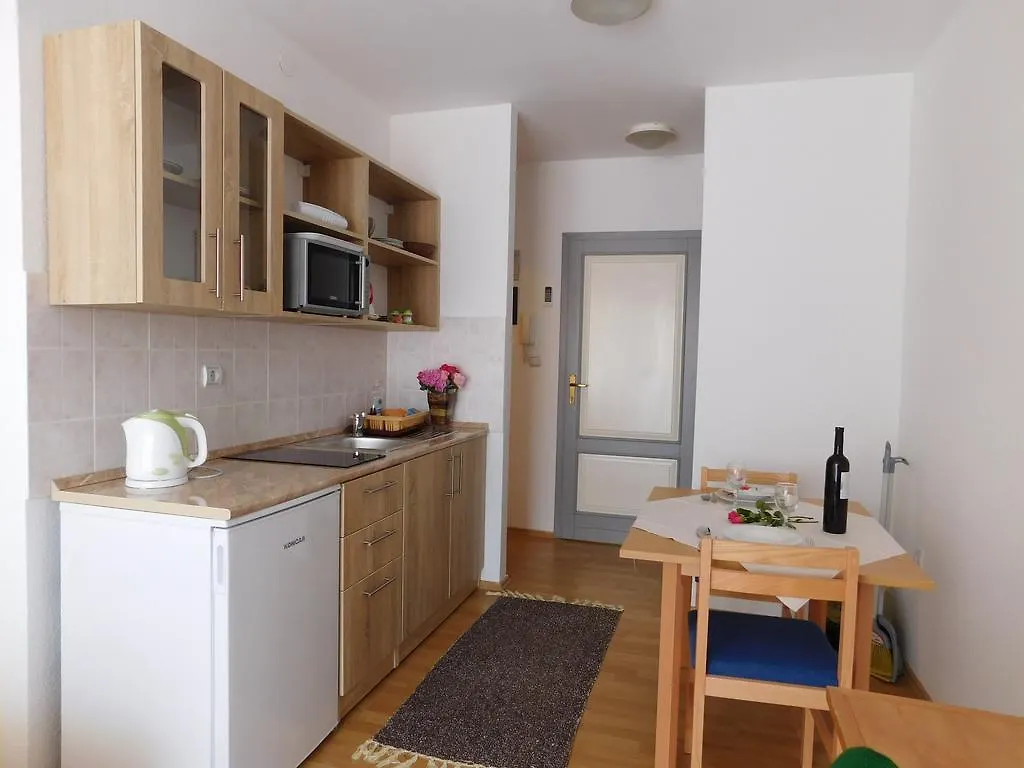 Apartments Lucija Pula Kroatië